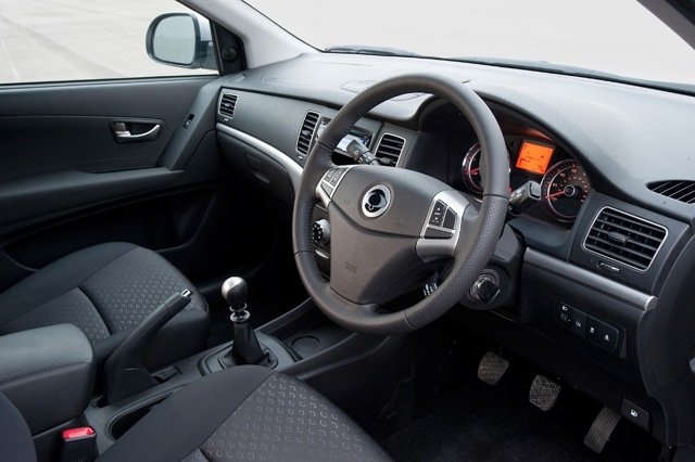 Ssangyong Korando foto 53