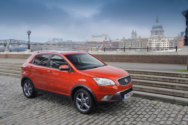 Ssangyong Korando foto 15