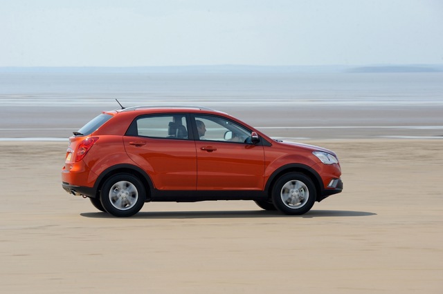 Ssangyong Korando foto 28