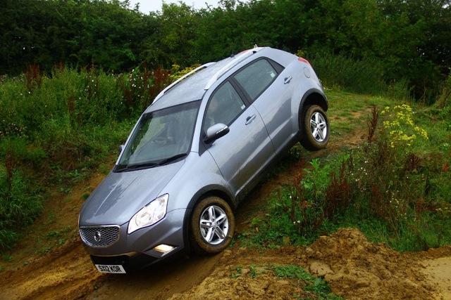 Ssangyong Korando foto 41