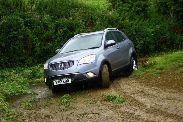 Ssangyong Korando foto 42