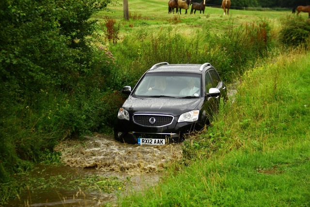 Ssangyong Korando foto 44