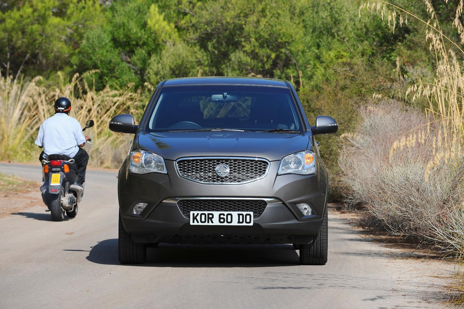 Ssangyong Korando photo 8
