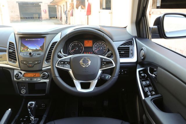Ssangyong Korando photo 18