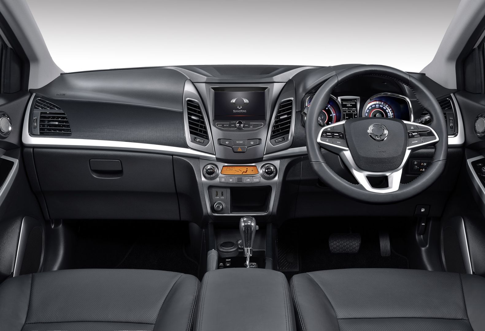 Ssangyong Korando photo 27