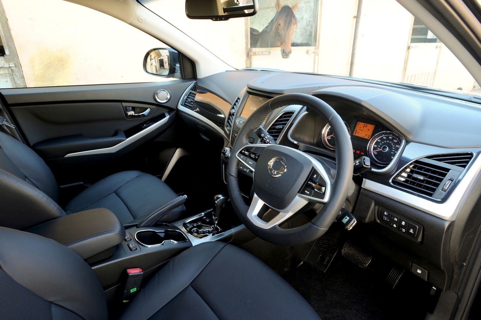 Ssangyong Korando photo 19