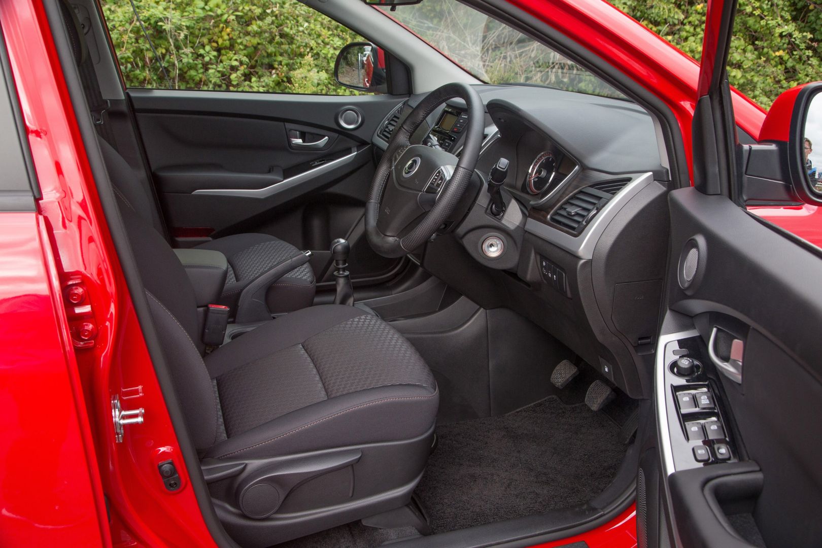 Ssangyong Korando photo 24