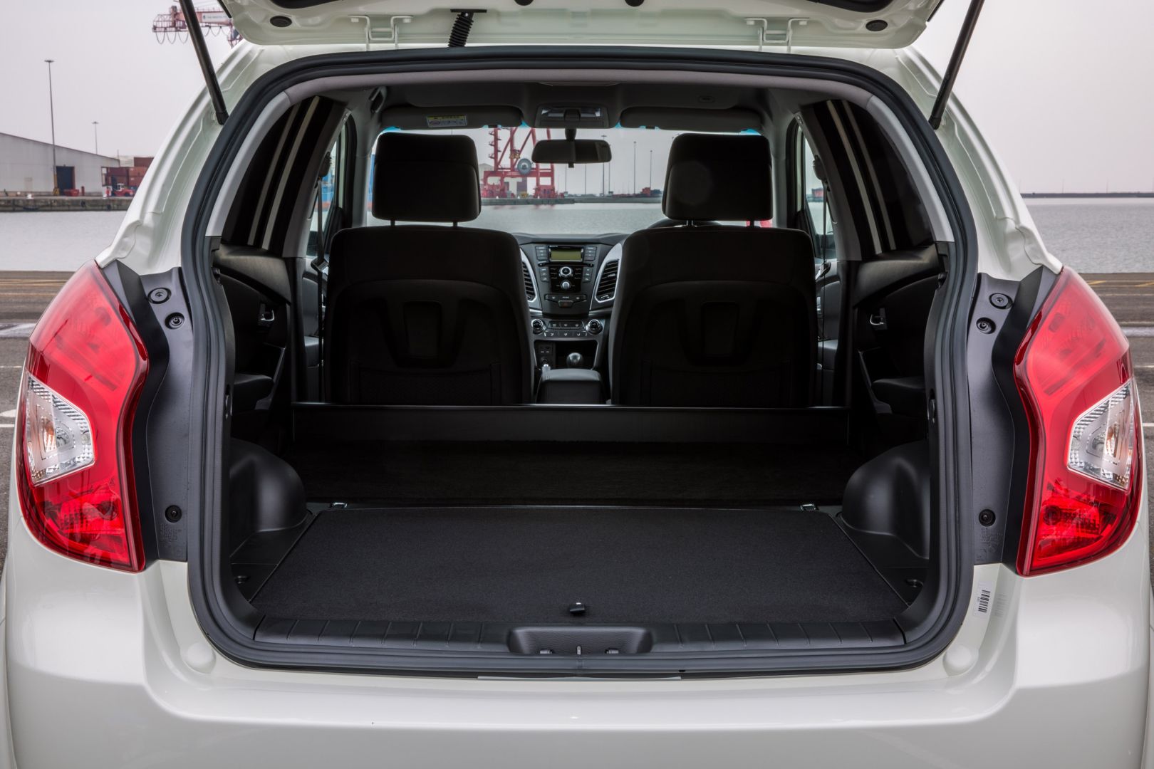 Ssangyong Korando photo 25