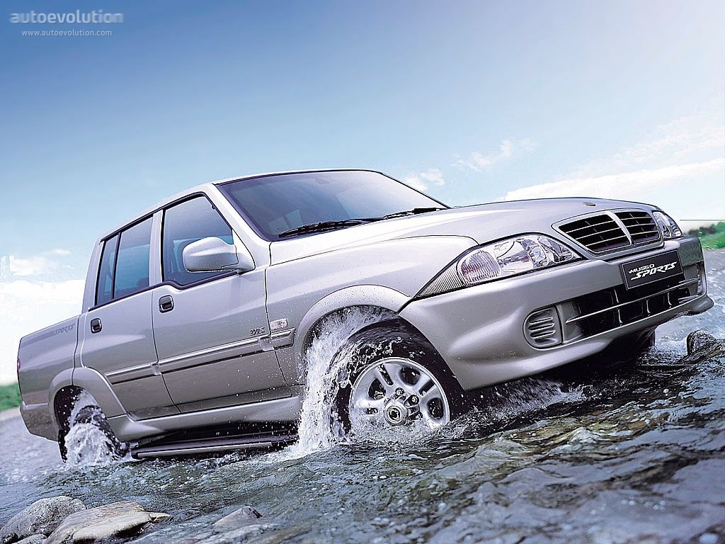 Ssangyong Musso Sports photo 2