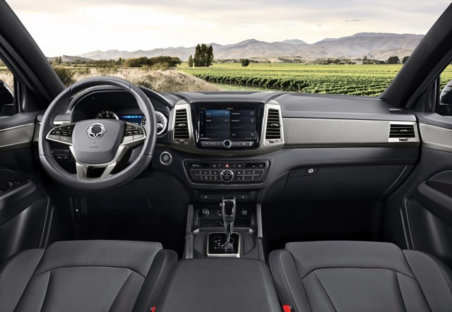 Ssangyong Musso foto 36