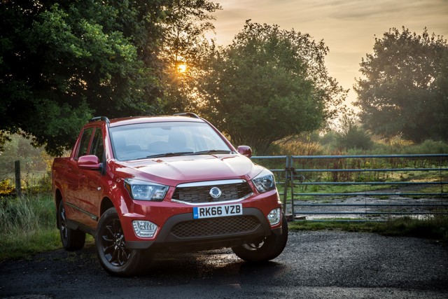Ssangyong Musso foto 23