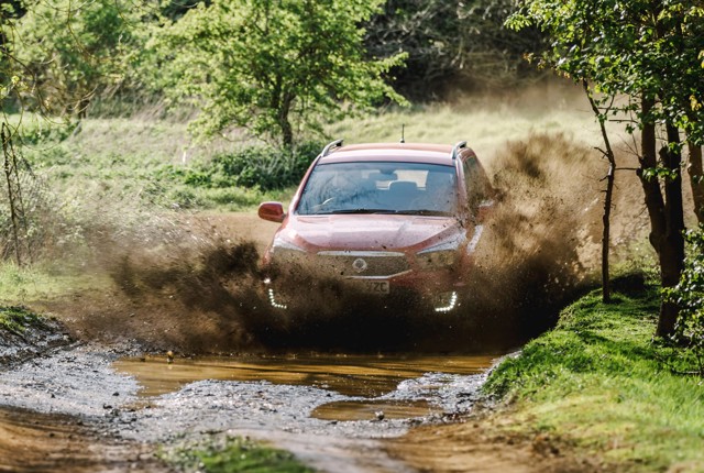 Ssangyong Musso foto 33