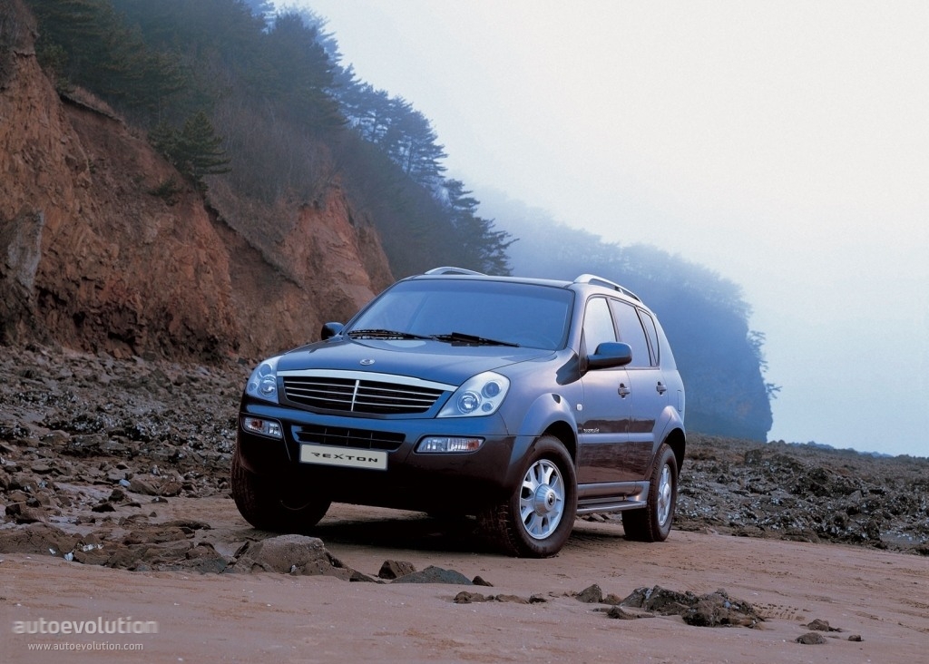 Ssangyong Rexton photo 3