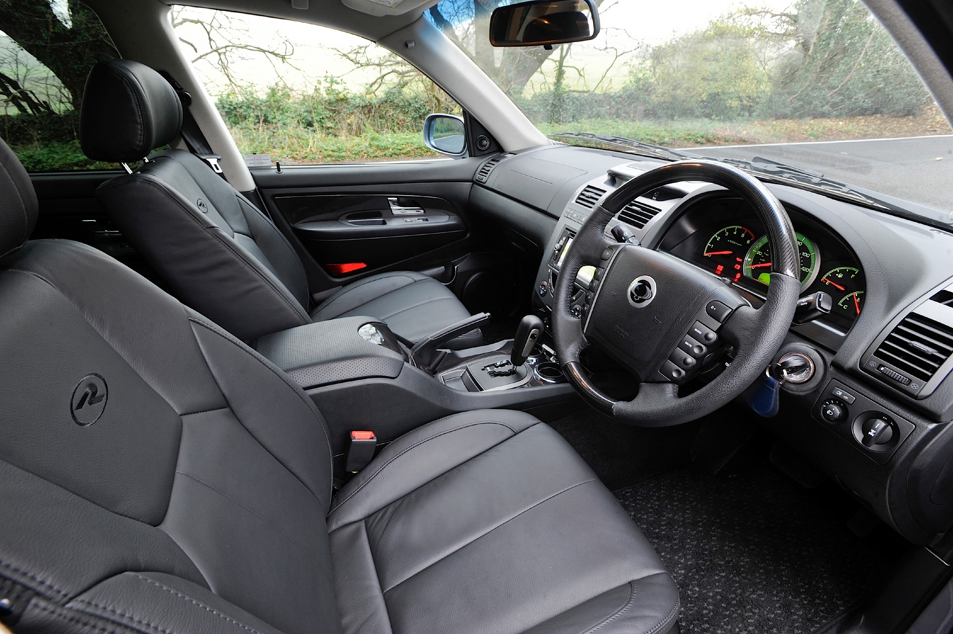 Ssangyong Rexton photo 13