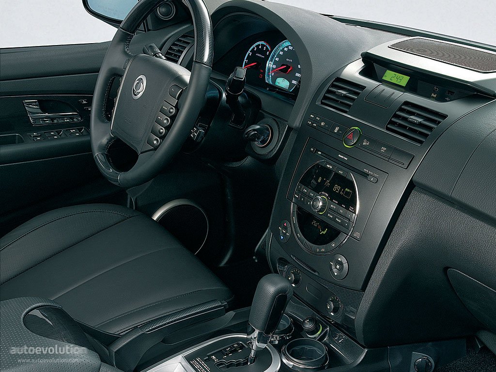 Ssangyong Rexton photo 10