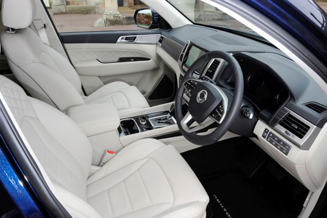 Ssangyong Rexton photo 71