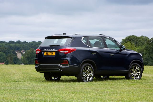 Ssangyong Rexton photo 16