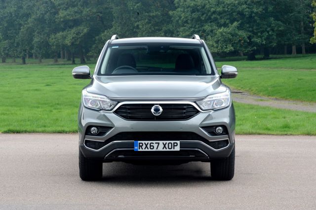Ssangyong Rexton photo 29