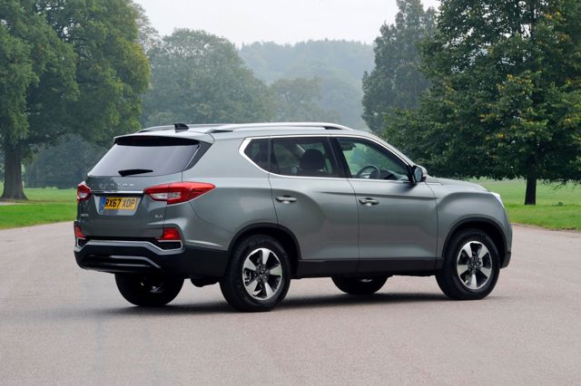 Ssangyong Rexton photo 32