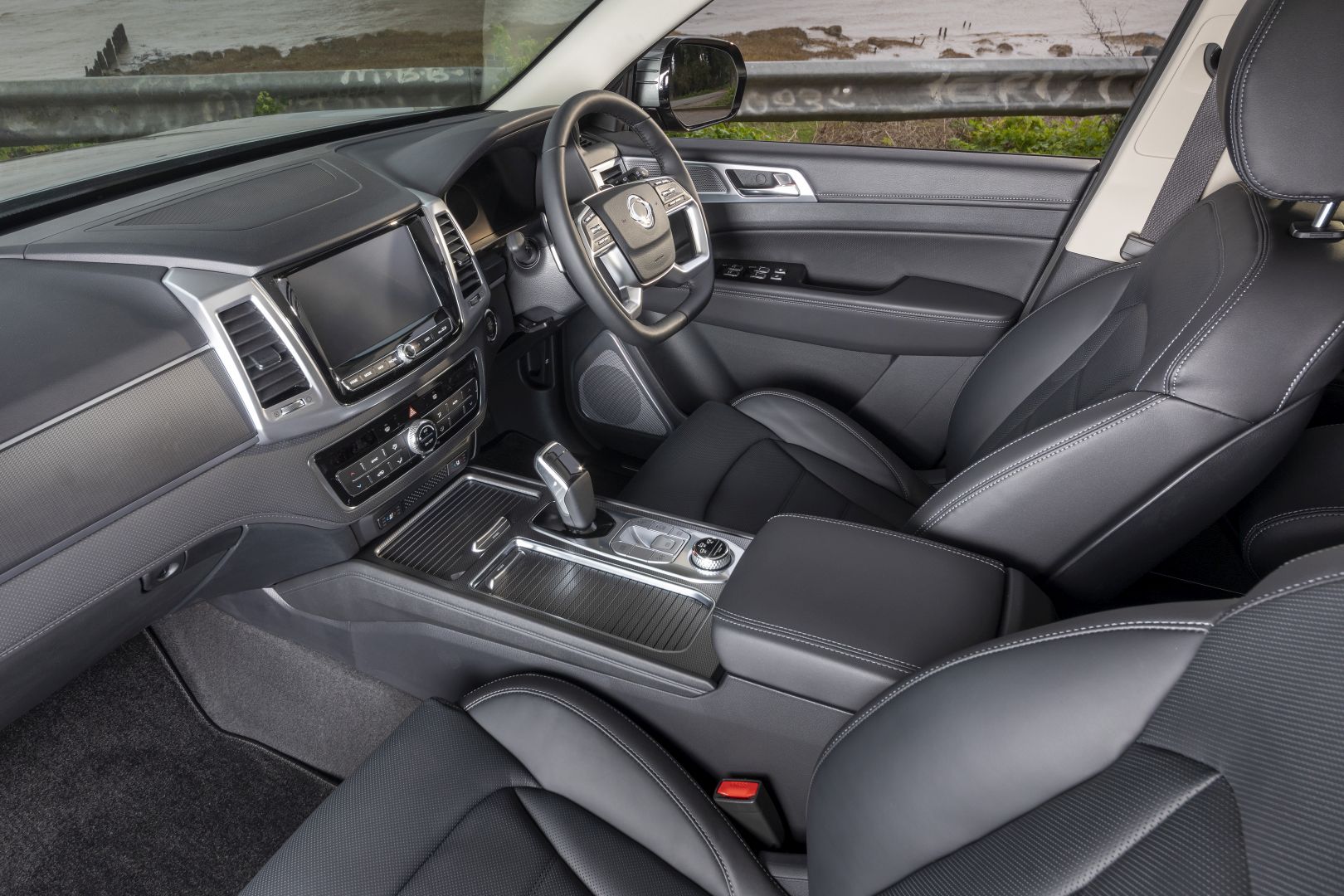 Ssangyong Rexton photo 51