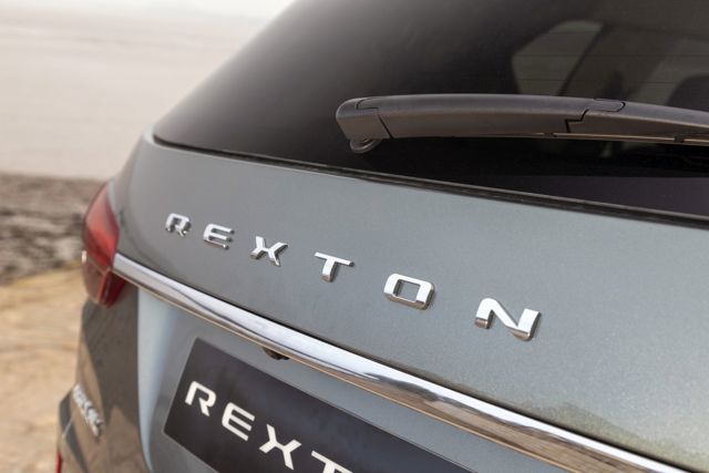 Ssangyong Rexton photo 15