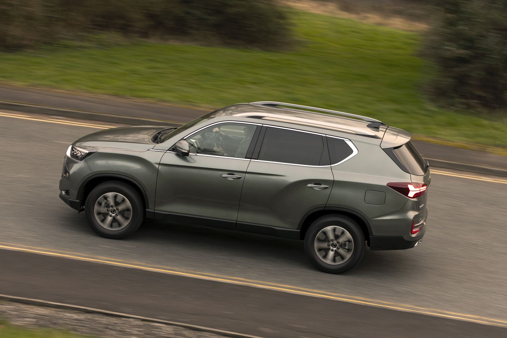 Ssangyong Rexton photo 25