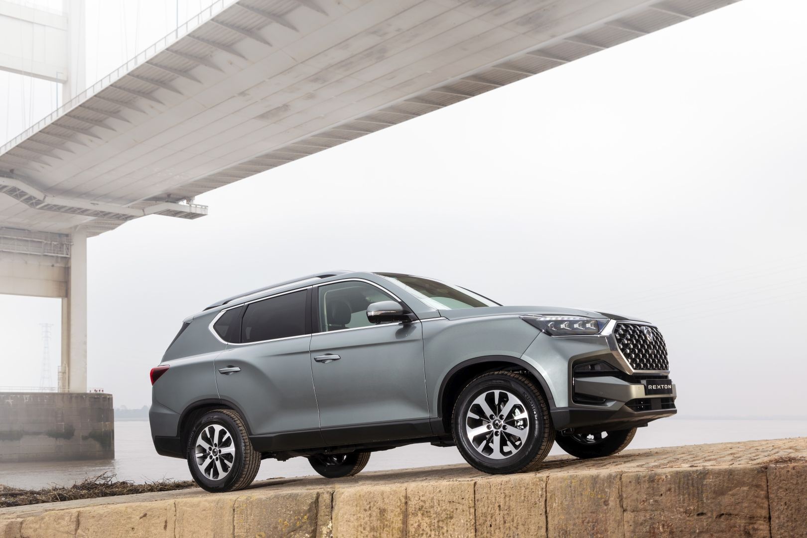 Ssangyong Rexton photo 29