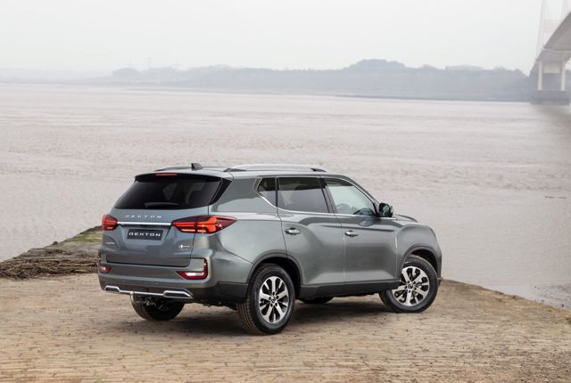 Ssangyong Rexton photo 32