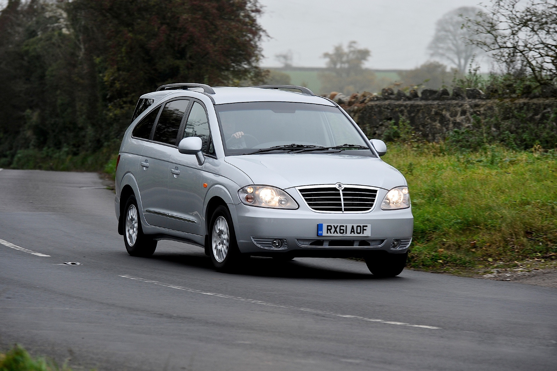 Ssangyong Rodius photo 6