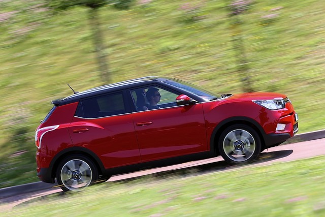 Ssangyong Tivoli foto 74