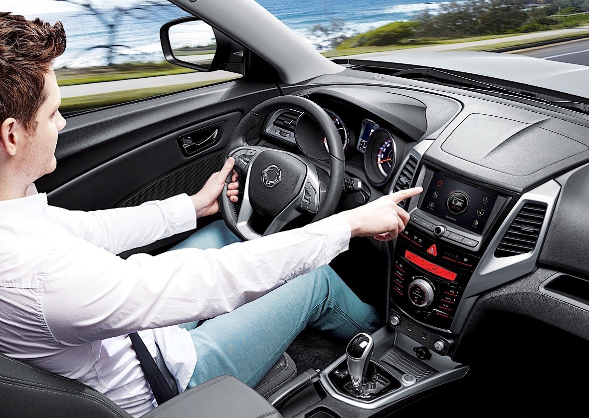 Ssangyong Tivoli photo 92