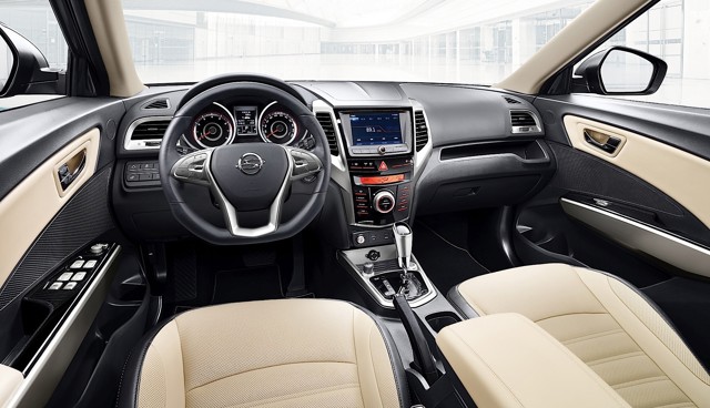 Ssangyong Tivoli foto 101