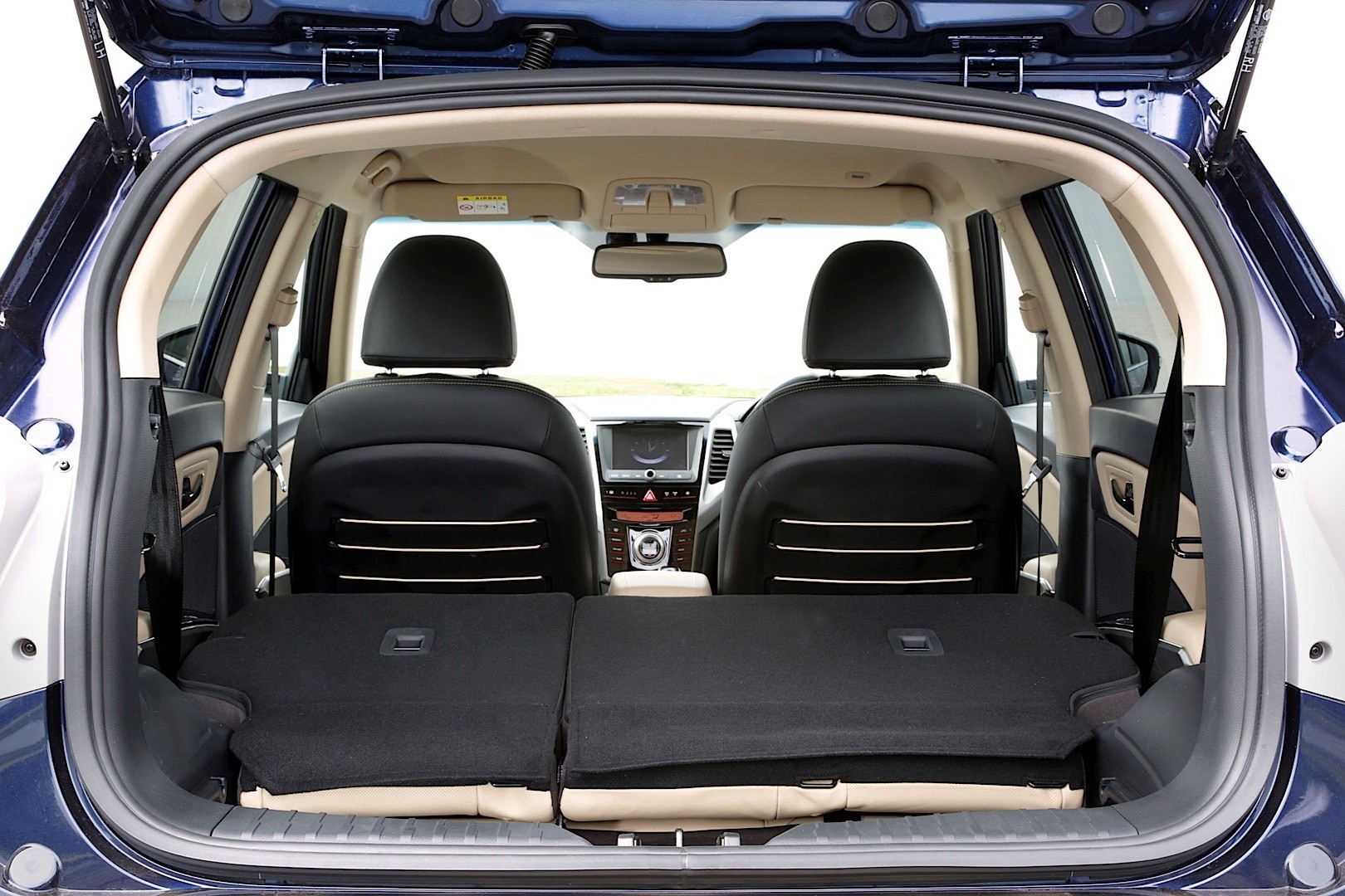 Ssangyong Tivoli photo 107