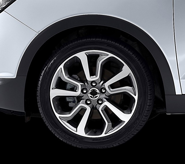 Ssangyong Tivoli foto 4