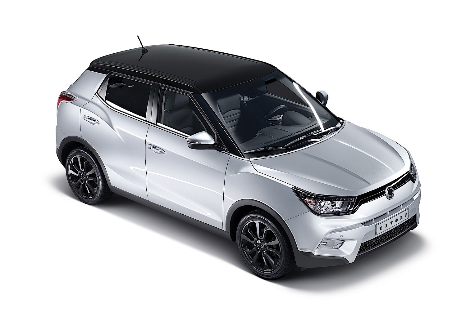 Ssangyong Tivoli photo 12