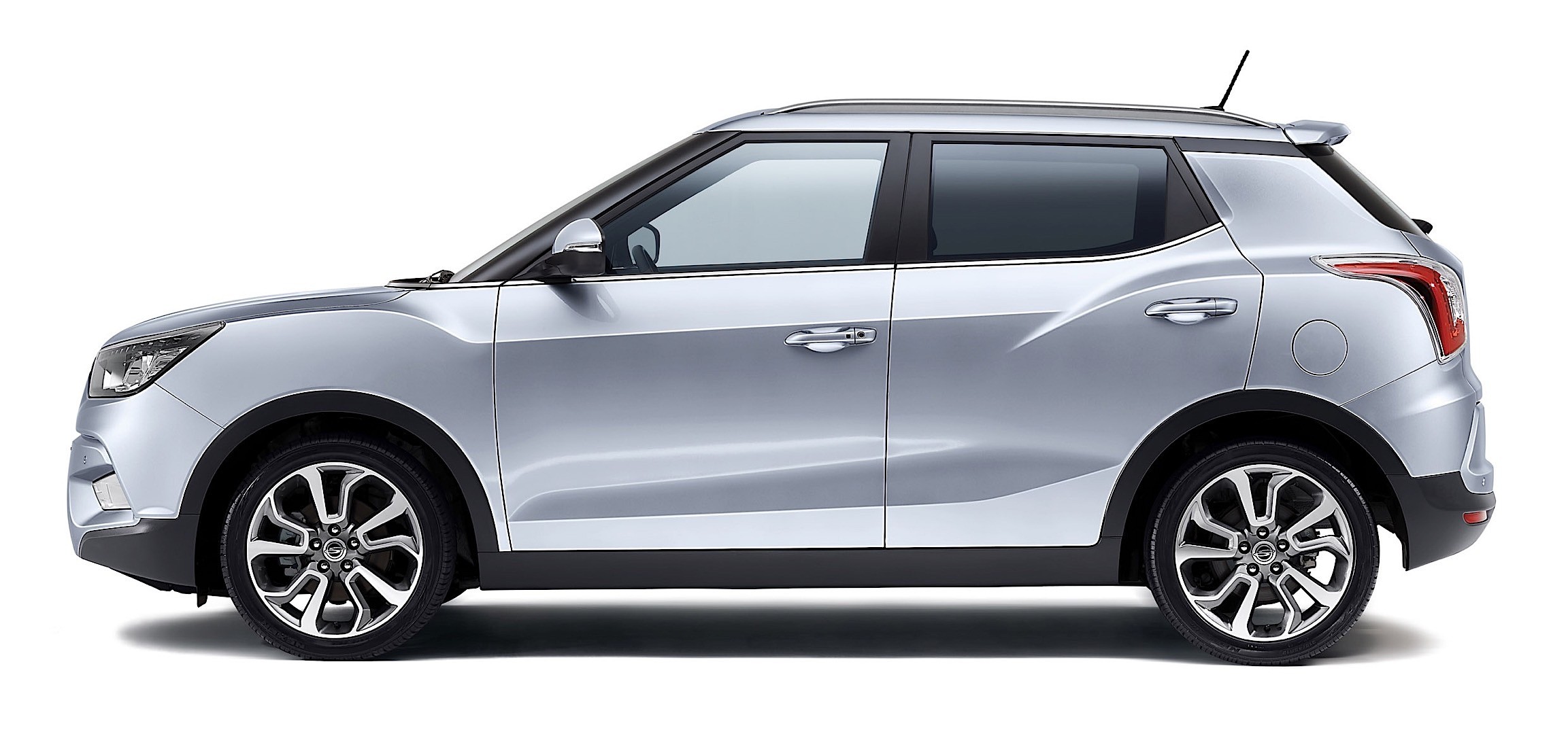 Ssangyong Tivoli photo 55