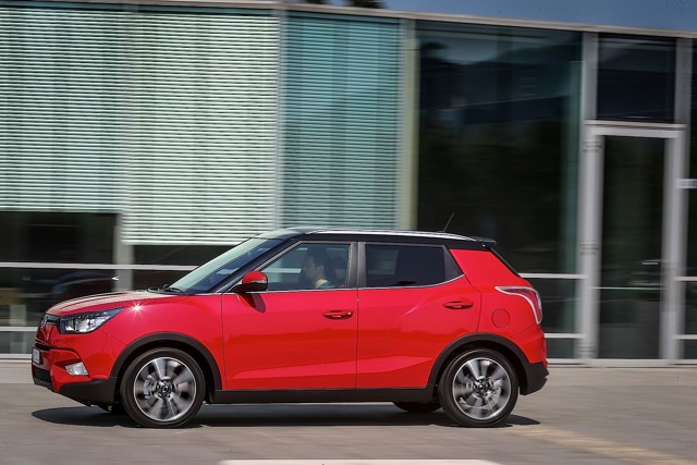 Ssangyong Tivoli foto 64