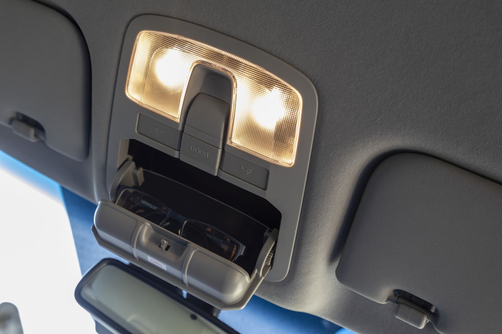 Ssangyong Tivoli photo 47