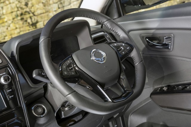 Ssangyong Tivoli foto 54