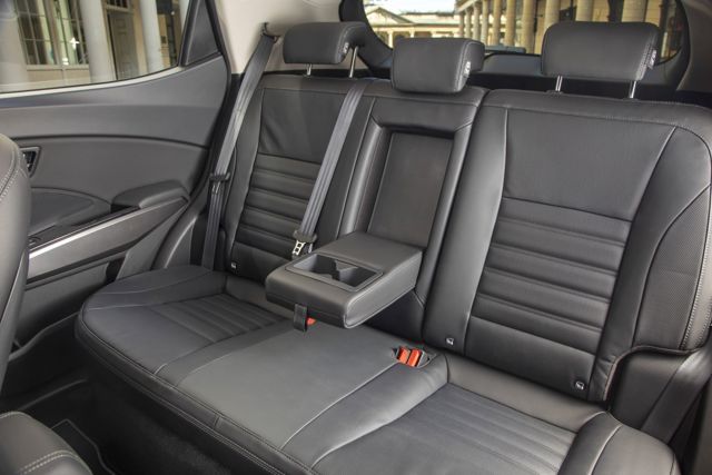 Ssangyong Tivoli foto 55