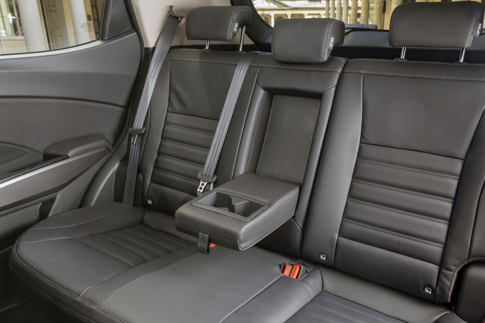 Ssangyong Tivoli photo 56