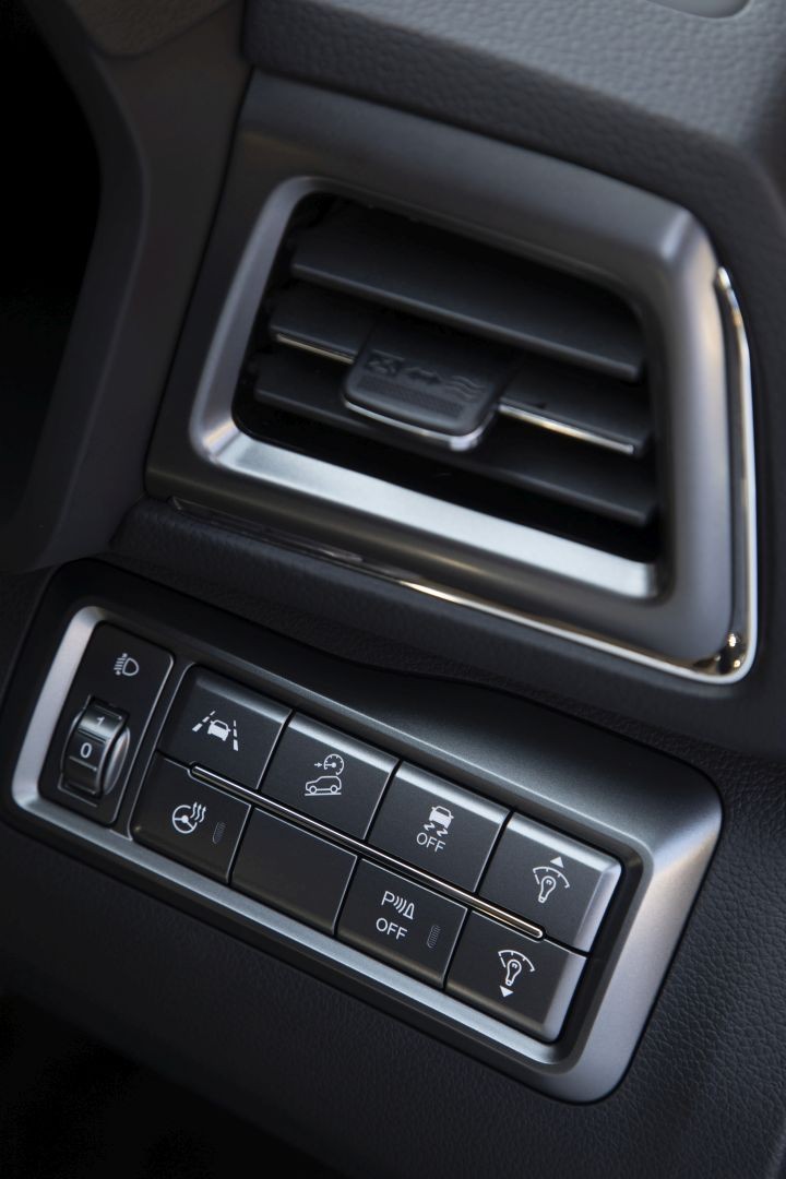 Ssangyong Tivoli photo 39