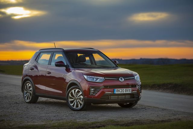 Ssangyong Tivoli foto 3