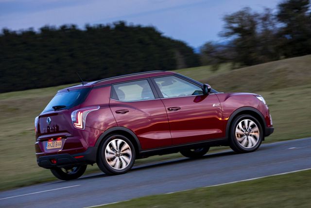 Ssangyong Tivoli foto 12