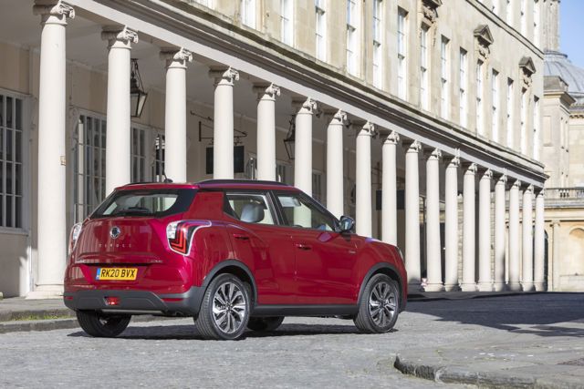 Ssangyong Tivoli foto 31