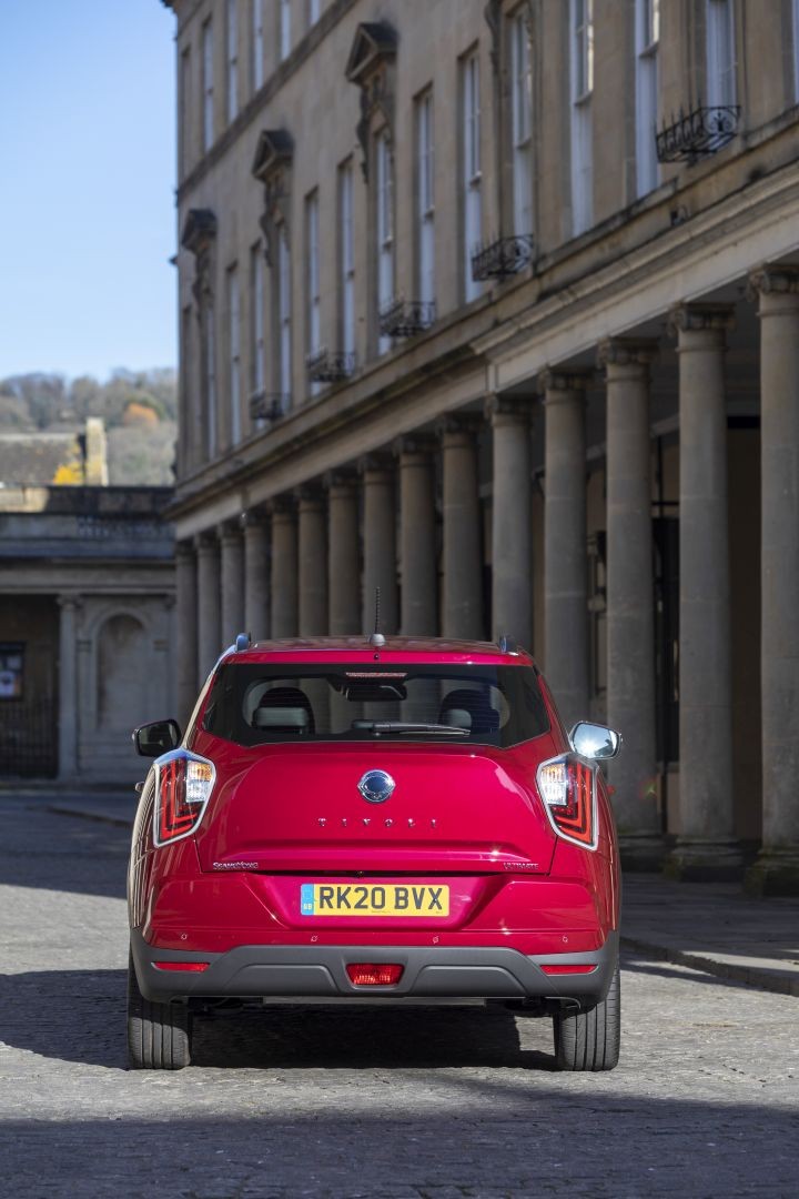 Ssangyong Tivoli photo 35