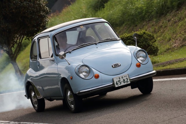 Subaru 360 Foto 17