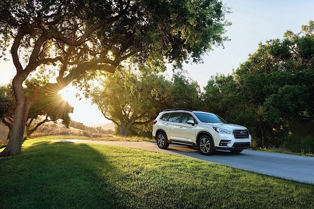Subaru Ascent photo 3