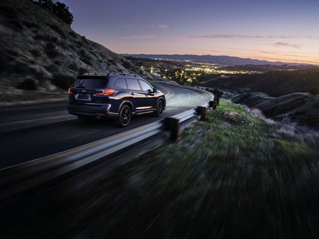 Subaru Ascent photo 2