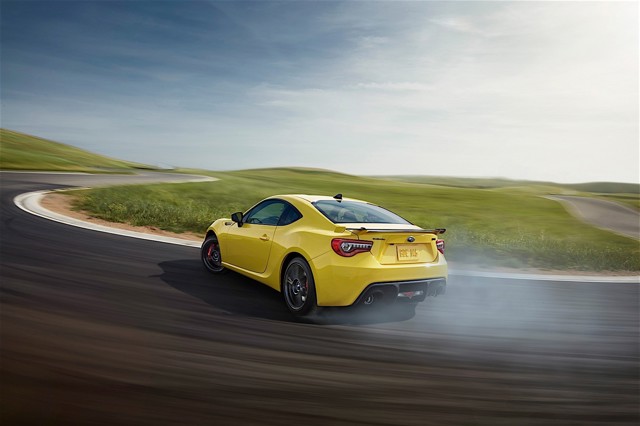 Subaru Brz photo 14